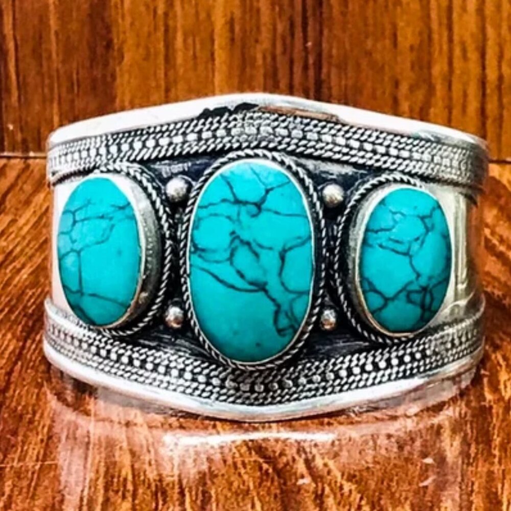 Single Afghan Kuchi Turquoise Cuff: Handmade Tribal Bracelet